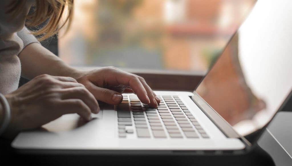 étudiants aide financière premier emploi recherche recrutement gouvernement bourse CROUS
