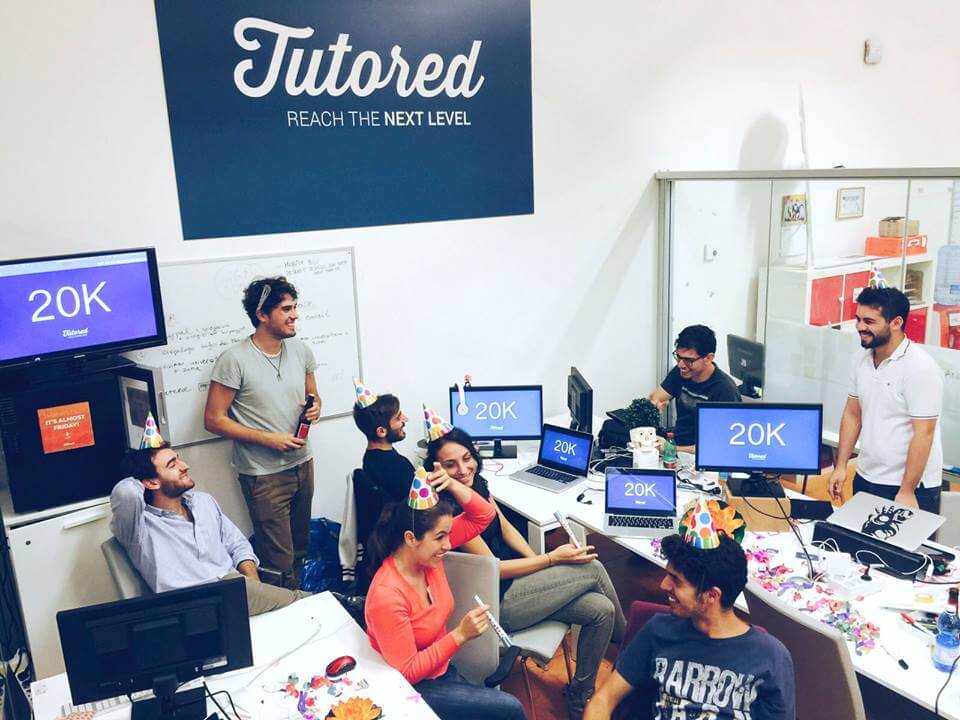 tutored, startup, innovazione, scuola, ripetizioni, esami, studenti, professori, università, studi, team, incubatore, crowd funding